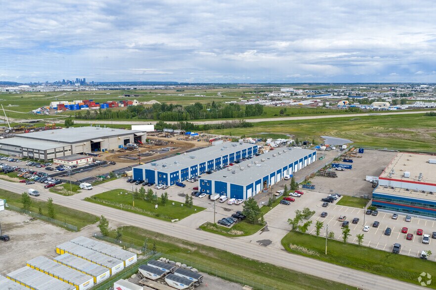 More Photos Of 1177-1185 Venture Av SE, Calgary Warehouse For Sale
