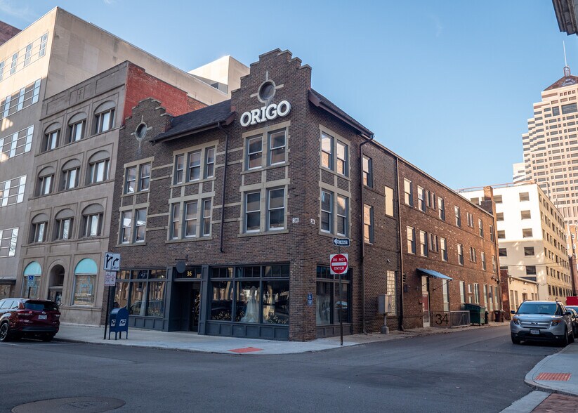 More Photos Of 34-38 W Gay St, Columbus Loft Creative Space For Lease