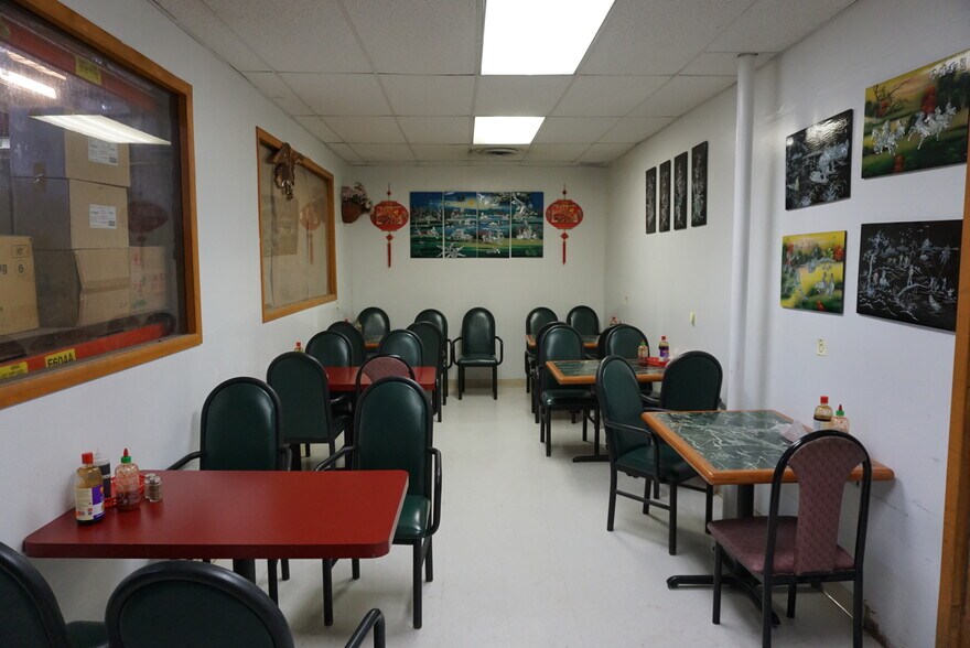 More Photos Of 1831 W Cartmell St, Pasco Freestanding For Sale