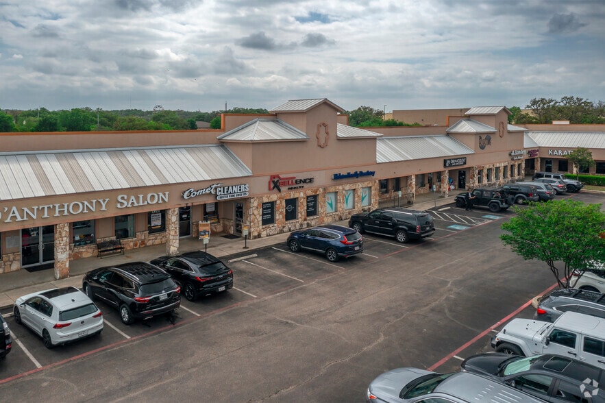 Primary Photo Of 12415 Bandera Rd, Helotes General Retail For Sale