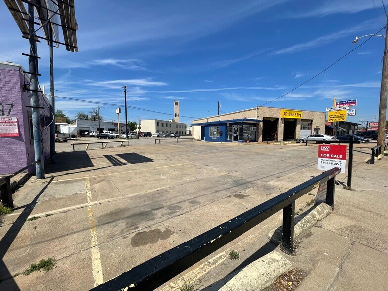 More Photos Of 2085 S Garland Ave, Garland Auto Dealership For Sale