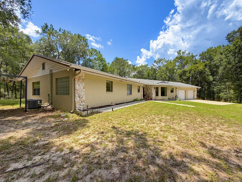 More Photos Of 26311 Willow St, Brooksville Specialty For Sale