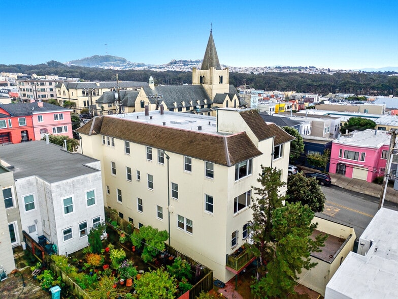More Photos Of 3900 Balboa St, San Francisco Religious Facility For Sale
