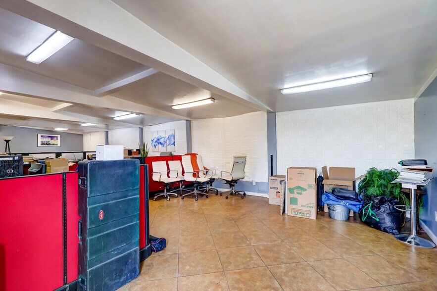 More Photos Of ,  Unknown For Sale