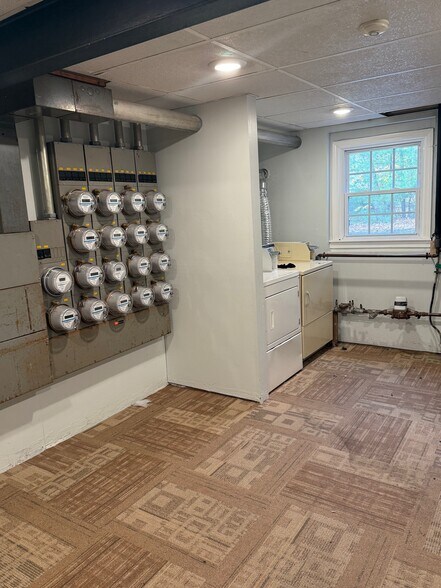 More Photos Of 3 Lions Ave, Hudson Apartments For Sale