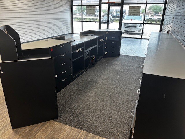 More Photos Of 1225 N Loop 336 W, Conroe Freestanding For Lease