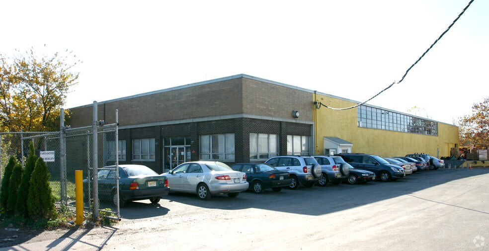 Primary Photo Of 370 Bergen Ave, Kearny Warehouse For Lease
