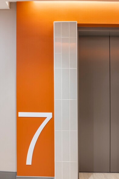 More Photos Of 1301 W 38th St, Austin Medical For Lease