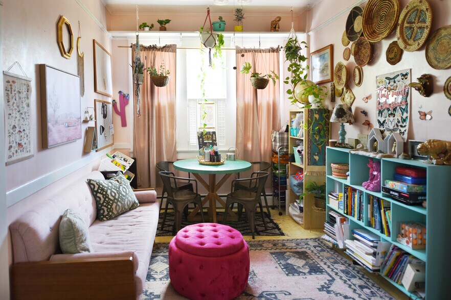 More Photos Of 200 E Vista St, Bisbee Movie Radio TVStudio For Sale