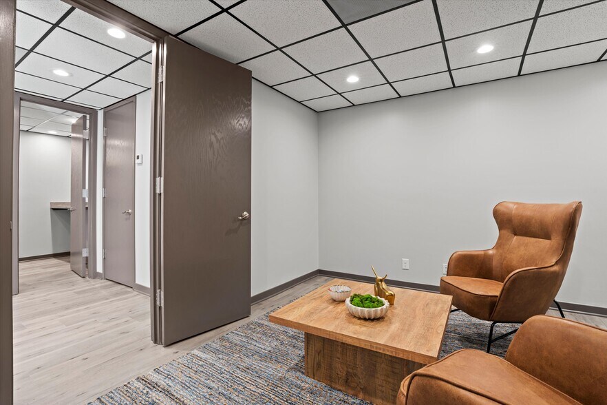 More Photos Of 502 W Markey Rd, Belton Medical For Lease