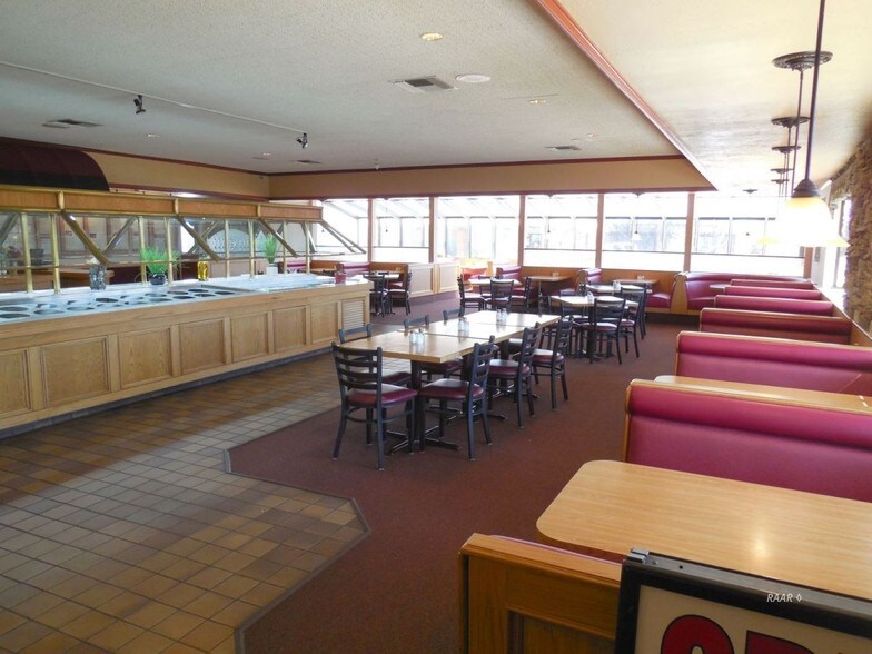 More Photos Of 1501 N Norma St, Ridgecrest Restaurant For Lease
