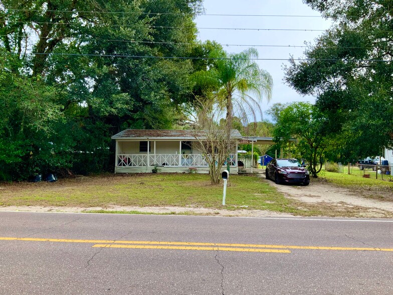 More Photos Of 5311 Pine St, Seffner Manufactured Housing Mobile Home Park For Sale