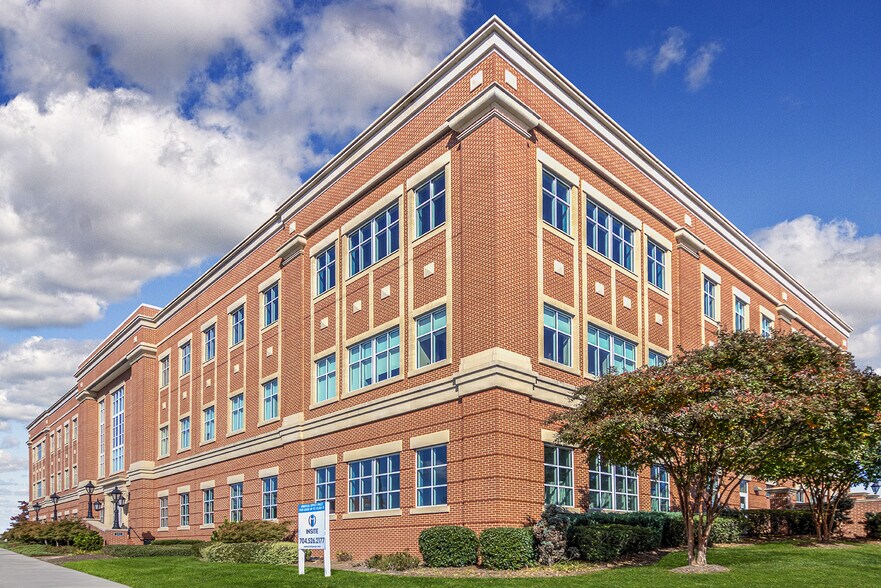 More Photos Of 201 Dale Earnhardt Blvd, Kannapolis Medical For Lease
