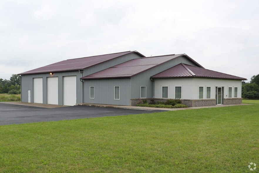 More Photos Of 5773 E Main Street Rd, Batavia Warehouse For Lease