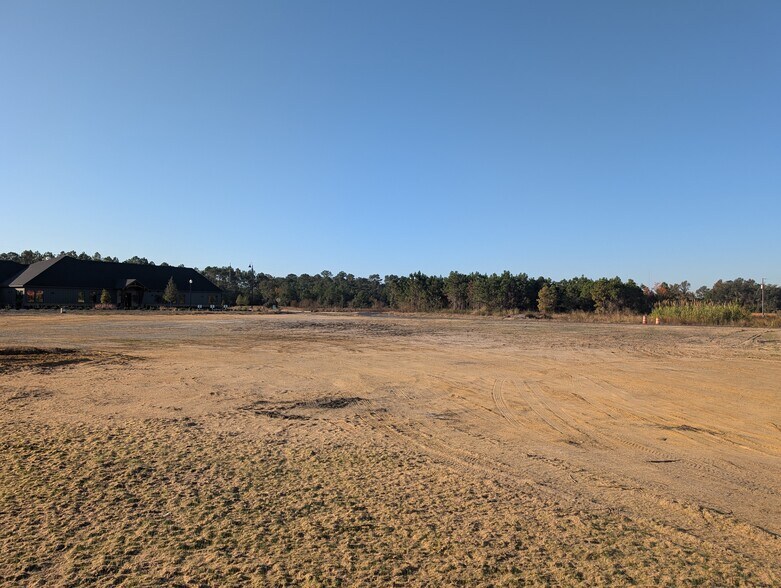 More Photos Of 2103 W Hill Ave, Valdosta Land For Sale