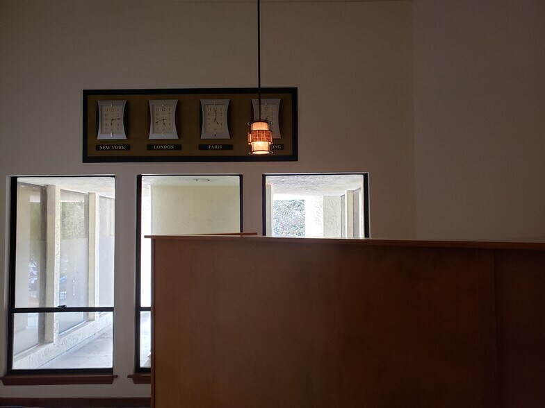 More Photos Of 330 Clematis St, West Palm Beach Storefront Retail Office For Sale