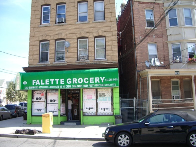 More Photos Of 178-180 Myrtle Ave, Passaic Storefront Retail Residential For Lease