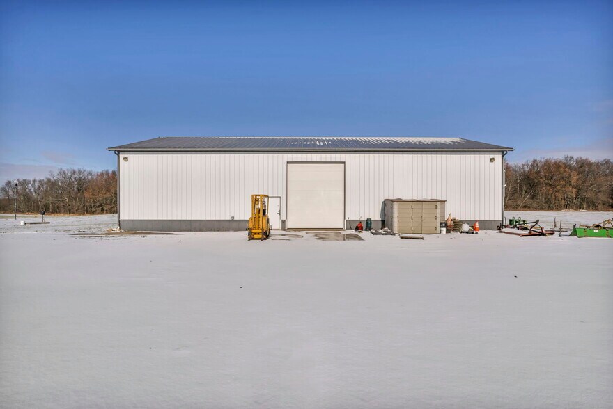 More Photos Of 14558 Ellsworth Rd, Berlin Center Specialty For Sale