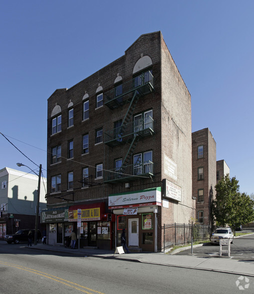 Primary Photo Of 364 Summit Ave, Jersey City Storefront For Lease