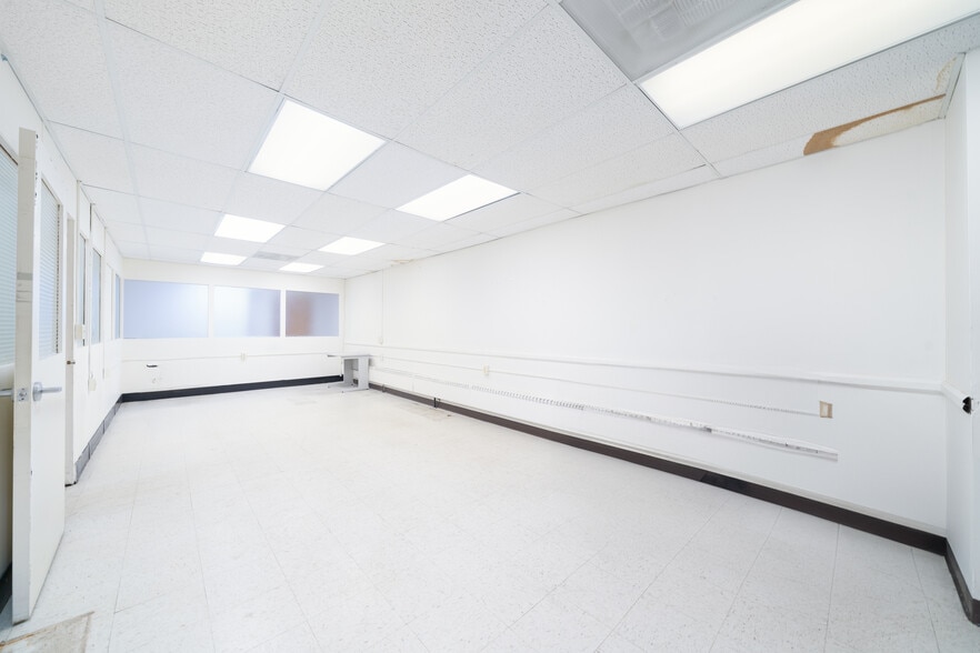 More Photos Of 37 Evergreen Pl, East Orange Specialty For Sale