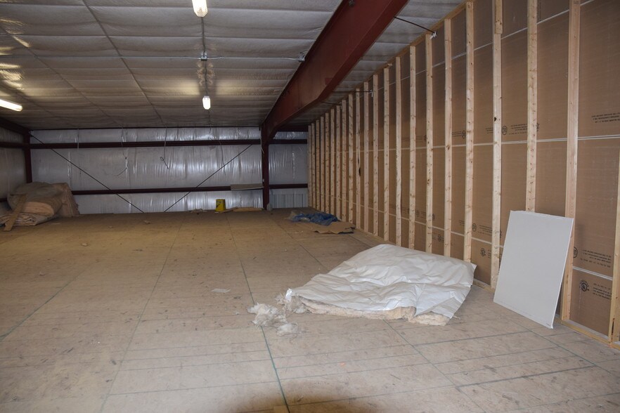 More Photos Of 13545 Bassett Ln, Williston Warehouse For Sale