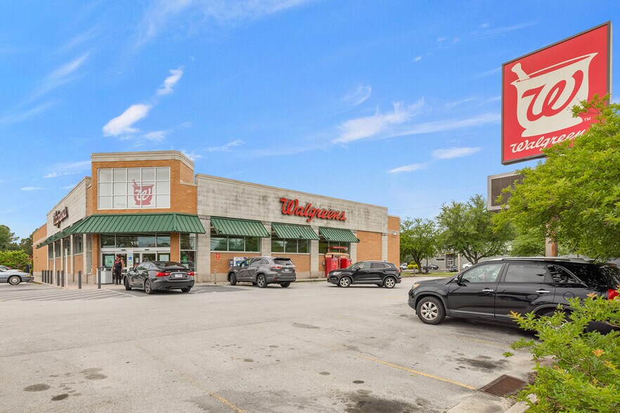 More Photos Of 115 W Main St, Beulaville Drugstore For Sale