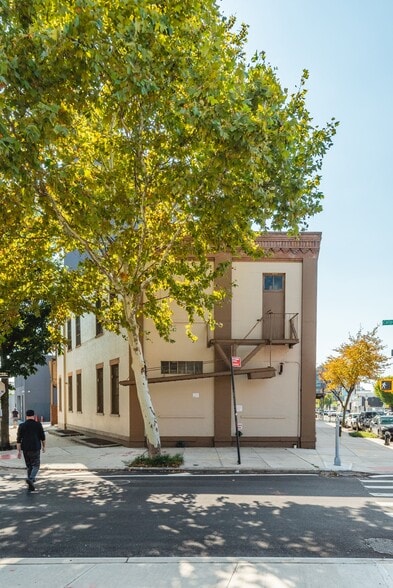 More Photos Of 54 Franklin St, Brooklyn Apartments For Sale