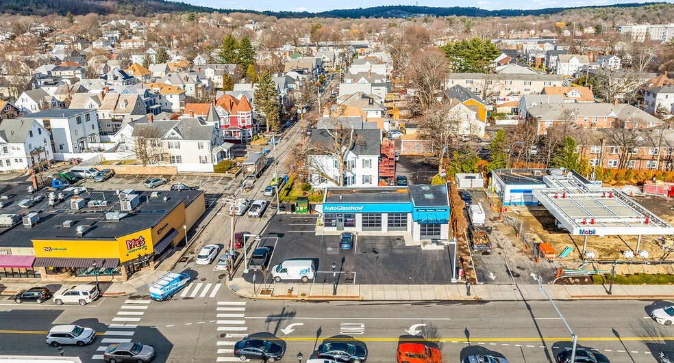 More Photos Of 825 Main St, Waltham Auto Repair For Sale