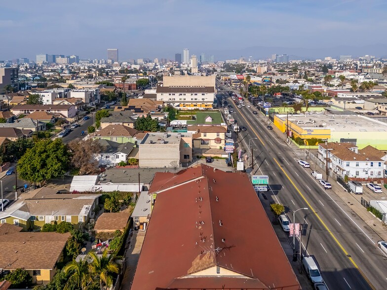 More Photos Of 1717 S Vermont Ave, Los Angeles Hotel For Sale