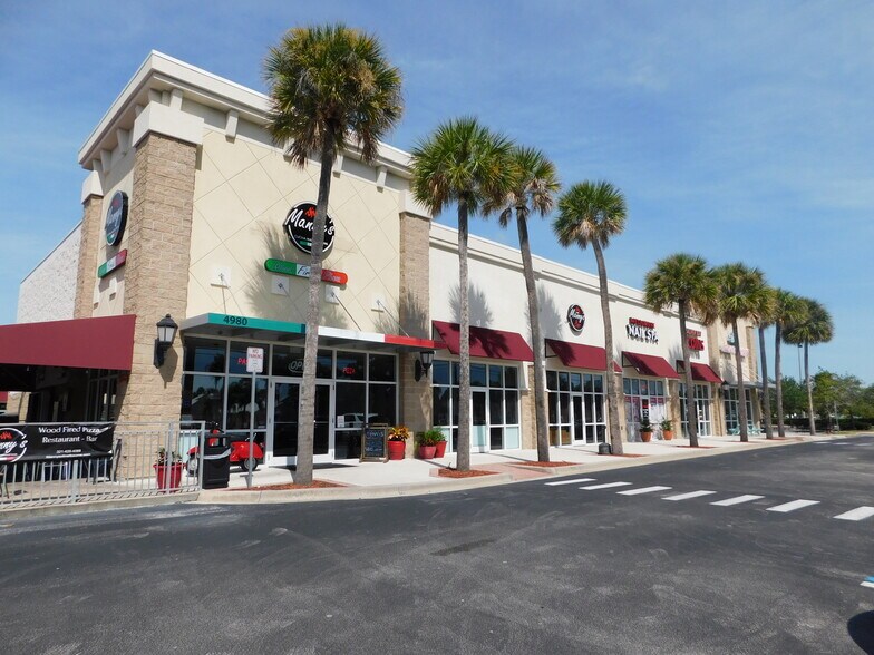 More Photos Of 5100 N Wickham Rd, Melbourne Unknown For Lease