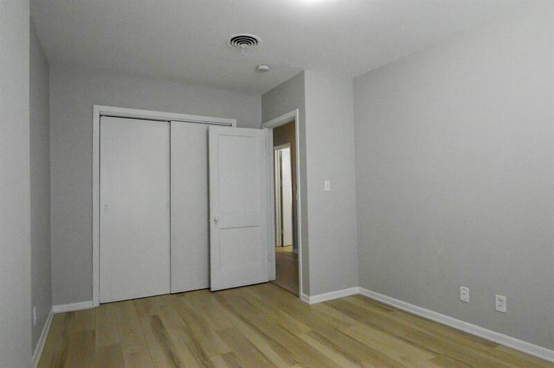 More Photos Of 2416 S 16th St, Omaha Apartments For Sale