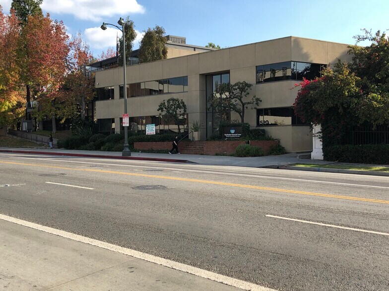 Primary Photo Of 4520 Wilshire Blvd, Los Angeles Office For Lease