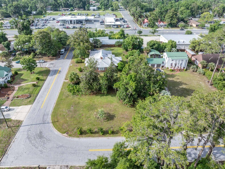 More Photos Of 164 NE Laguna Dr, Lake City Office For Sale