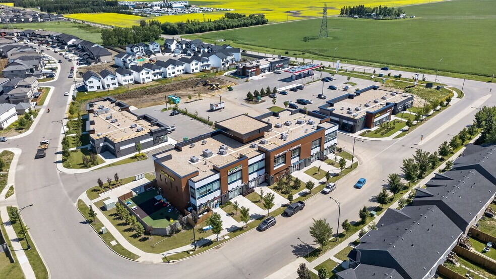 More Photos Of 8305 Chappelle Way SW, Edmonton Restaurant For Lease