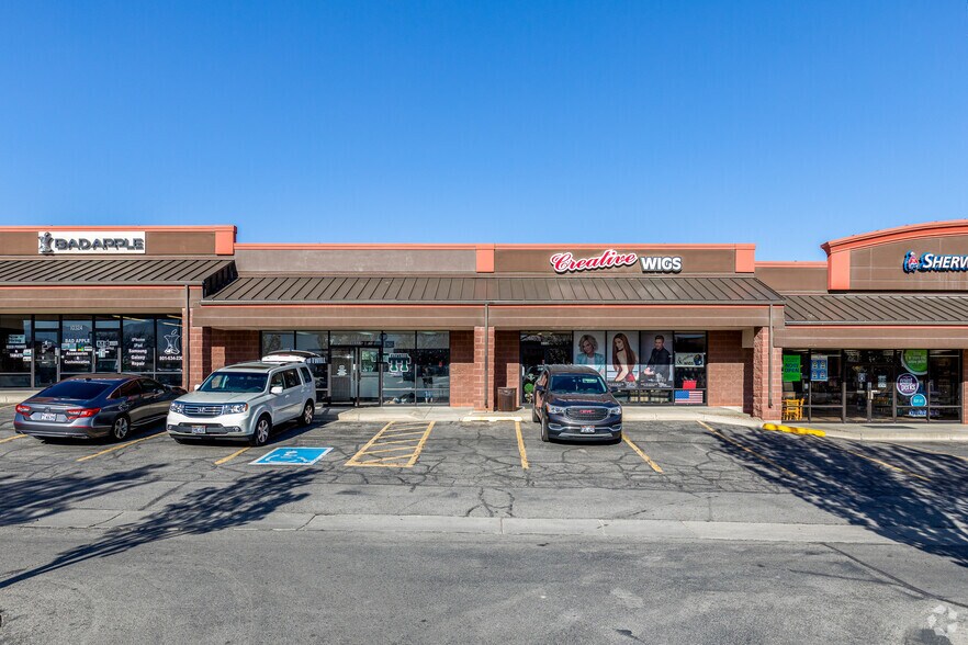 More Photos Of 10310-10384 S Redwood Rd, South Jordan Freestanding For Lease