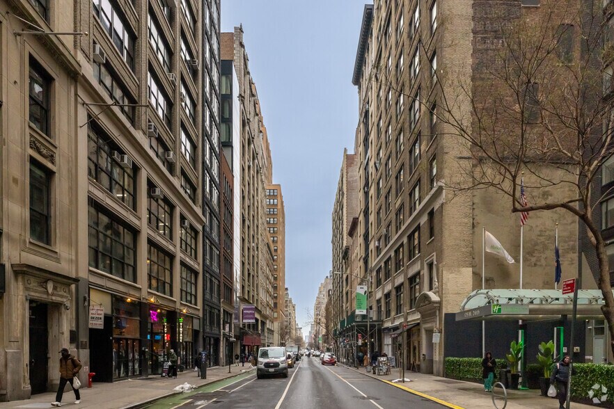 More Photos Of 135 W 26th St, New York Office For Lease