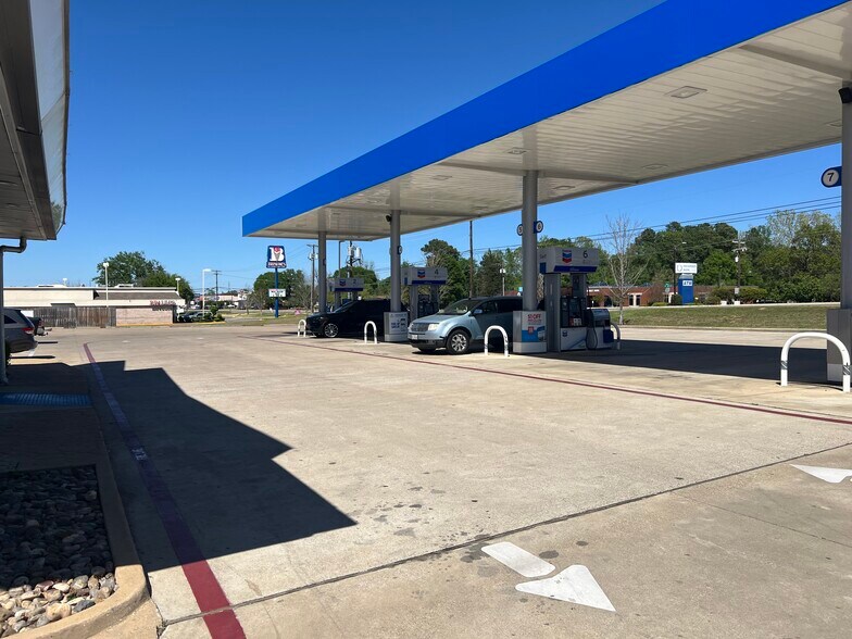 More Photos Of 7205 S Broadway Ave, Tyler Fast Food For Lease