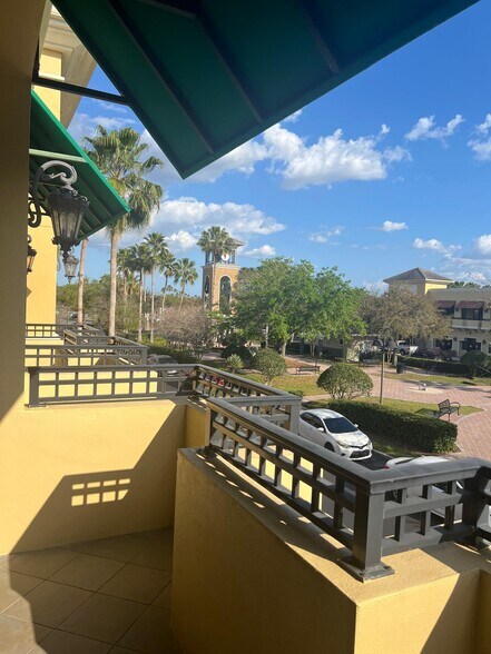 More Photos Of 13538 Village Park Dr, Orlando Office Residential For Lease