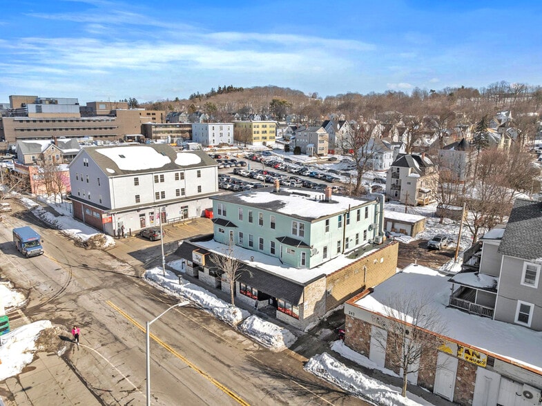 More Photos Of 249 Lincoln St, Worcester Apartments For Sale