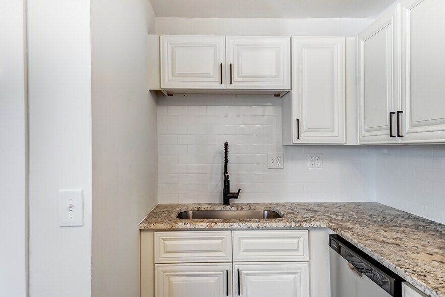 More Photos Of 477 E Columbus St, Columbus Apartments For Sale