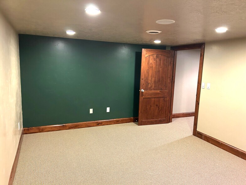 More Photos Of 750 W Quinn Rd, Pocatello Medical For Sale