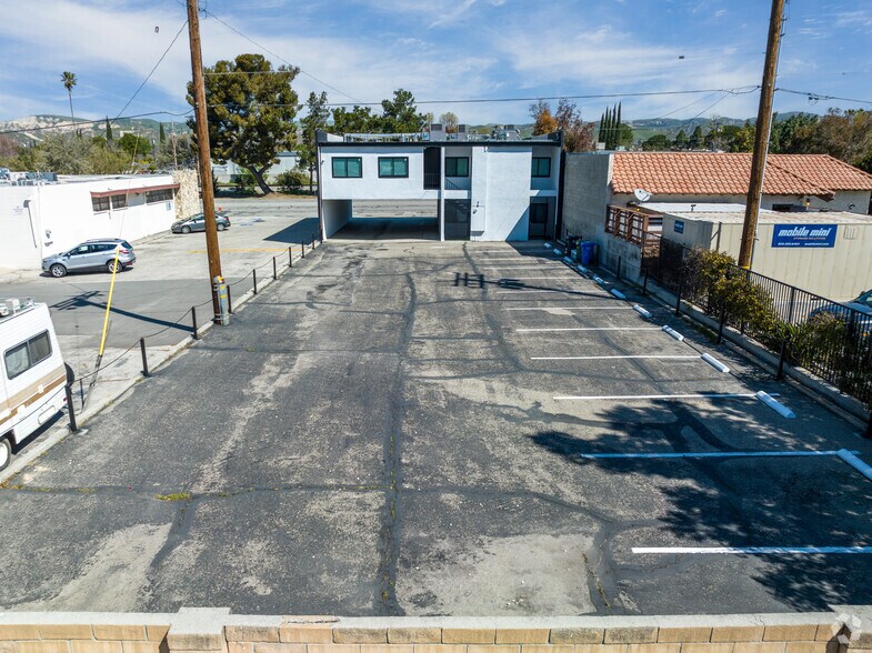 More Photos Of 4220 E Los Angeles Ave, Simi Valley Loft Creative Space For Lease