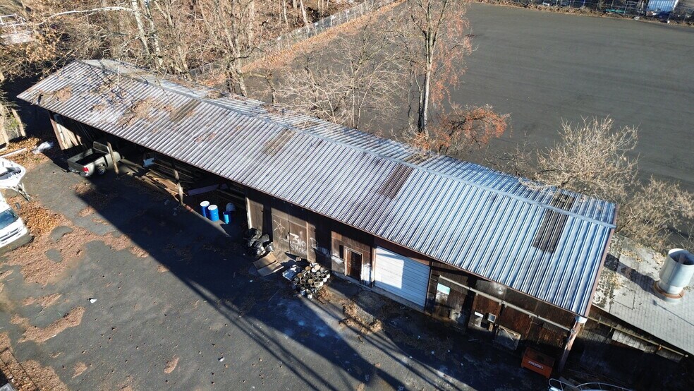 More Photos Of 1340 W Front St, Plainfield Manufacturing For Lease