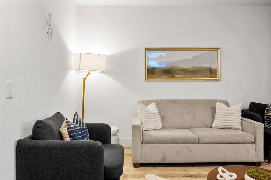 More Photos Of 4155 Dollys Dr, Sevierville Specialty For Sale