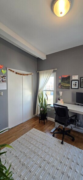 More Photos Of 1216 W Grand Ave, Chicago Storefront Retail Residential For Sale