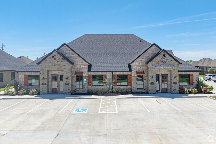 More Photos Of 13709 S Santa Fe Ave, Oklahoma City Office For Lease