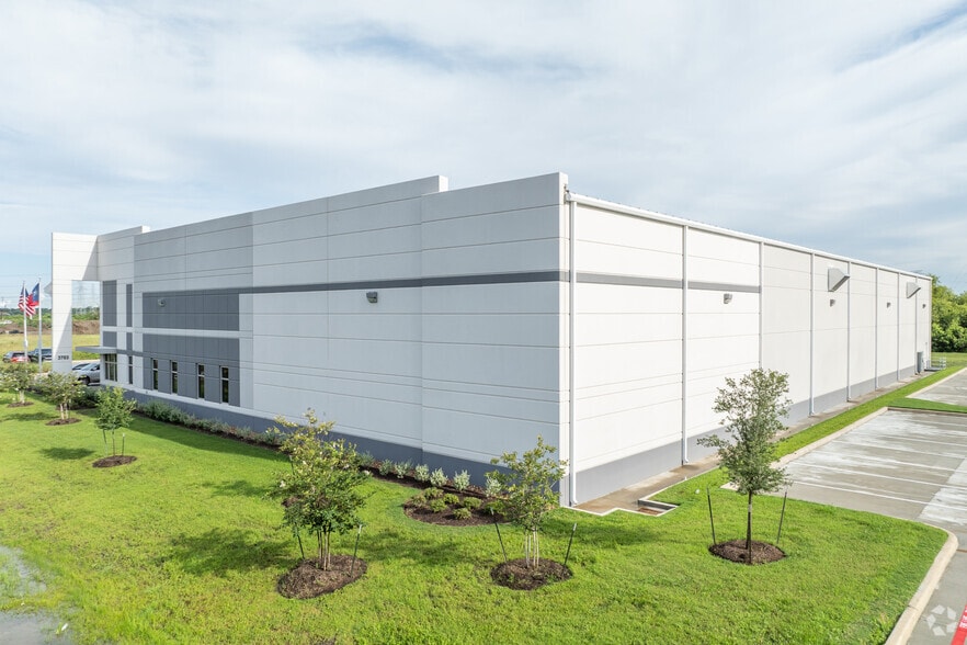More Photos Of 3703 Cedar Blvd, Baytown Unknown For Lease