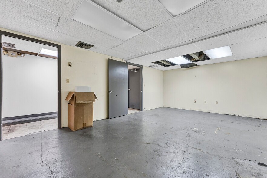 More Photos Of , Miami Gardens Industrial For Sale