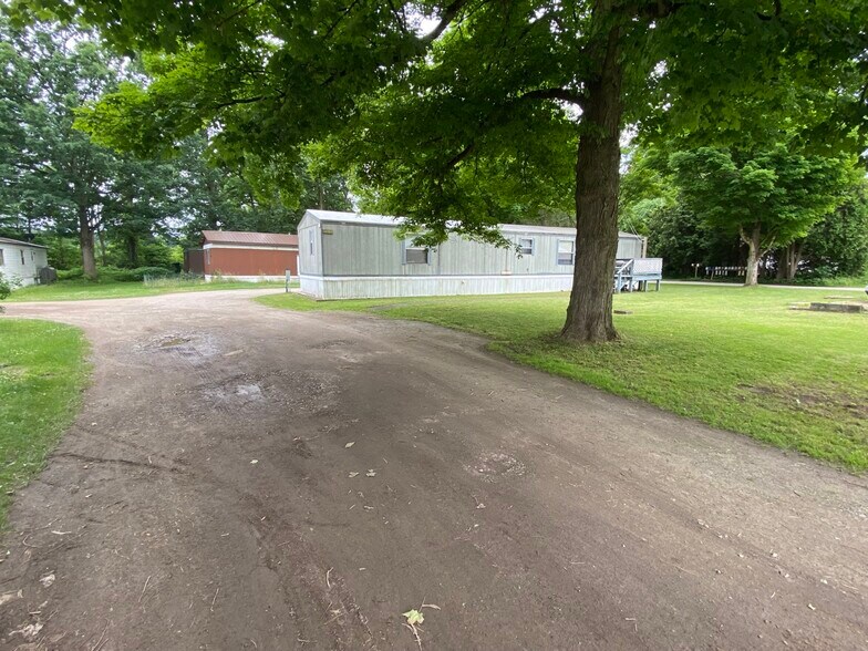 More Photos Of 7965 NY-5, Saint Johnsville Manufactured Housing Mobile Home Park For Sale