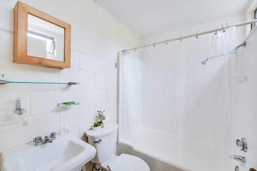 More Photos Of 25 Way 055., Wellfleet Apartments For Sale